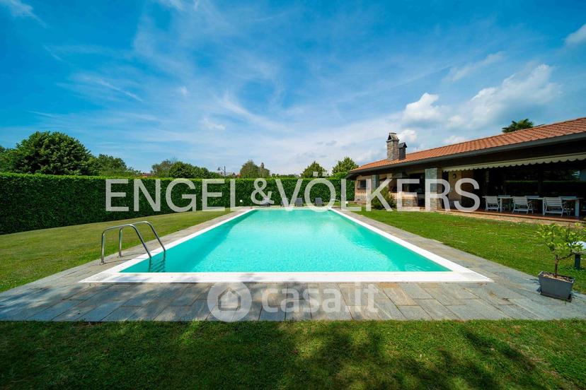 Villa in Roma 41 — foto 27 di 83