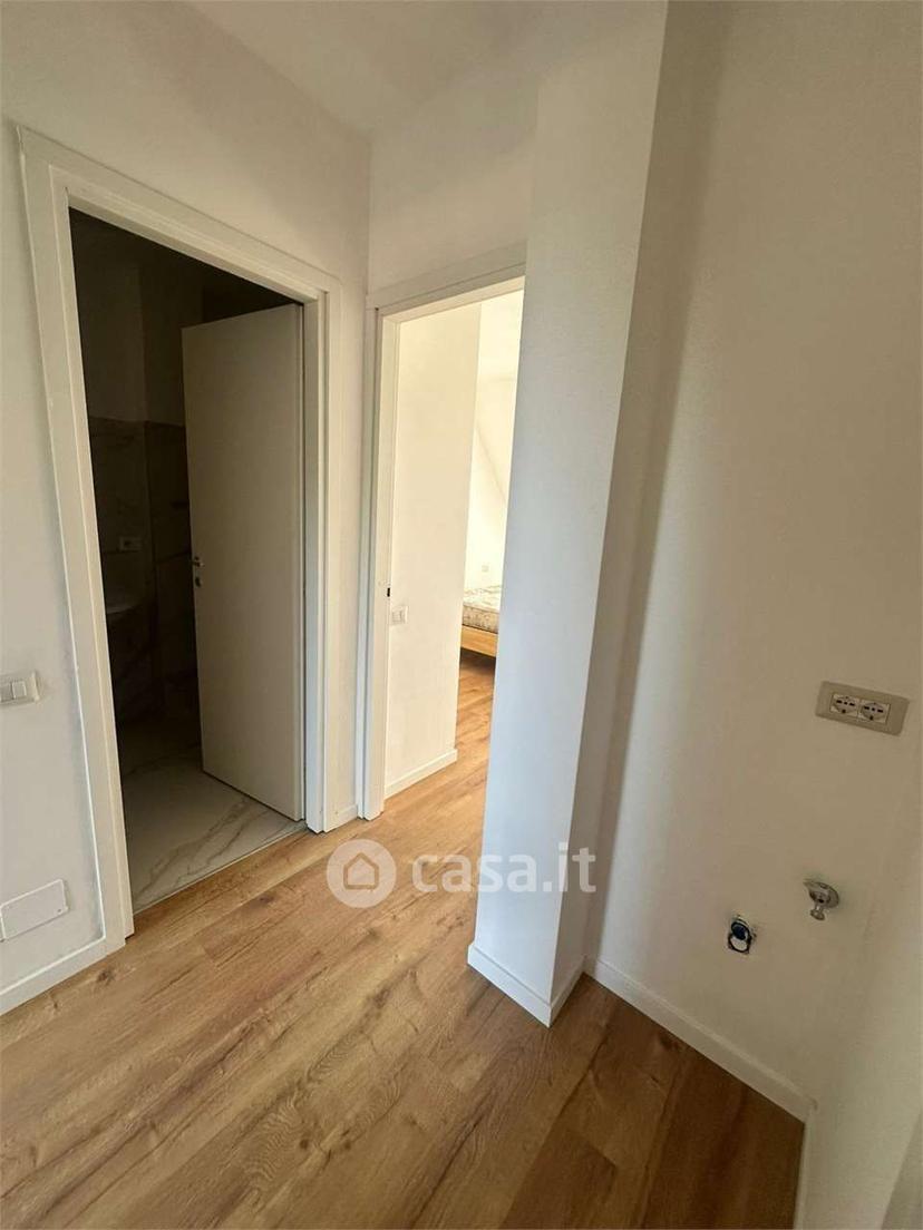 Trilocale in Via Dante Alighieri — foto 11 di 28