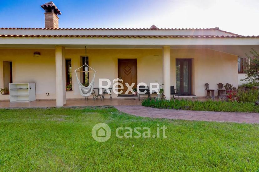 Villa in Sp13 — foto 24 di 33