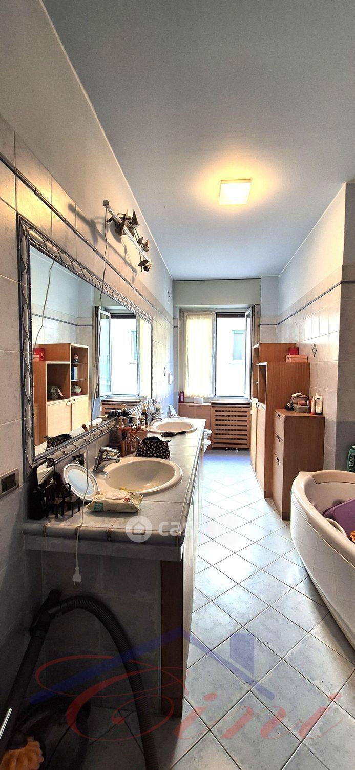 Trilocale in Piazza Manzoni — foto 6 di 27