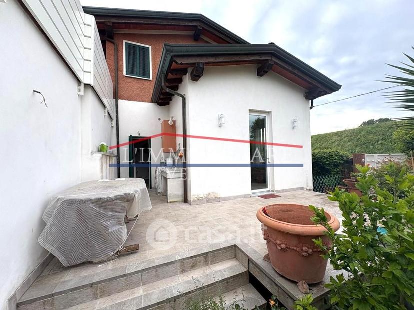 Villa in Via Intercomunale 37 — foto 34 di 35