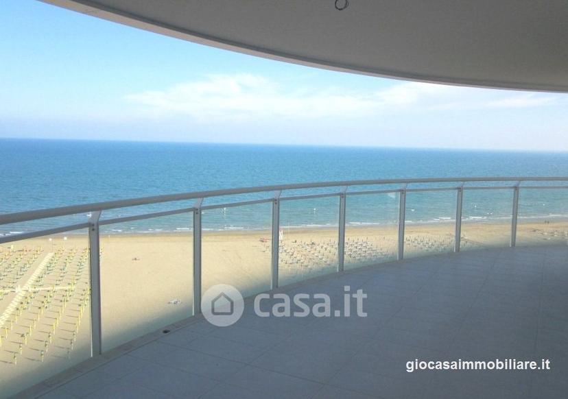 Appartamento in Lungomare Trieste 17 — foto 11 di 29