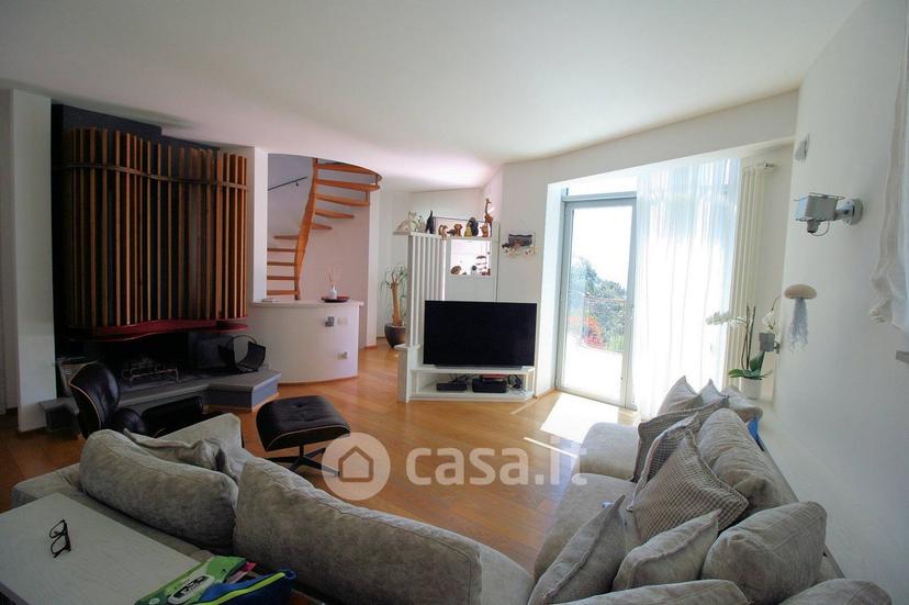 Villa in Via Kaiser Parodi — foto 10 di 32