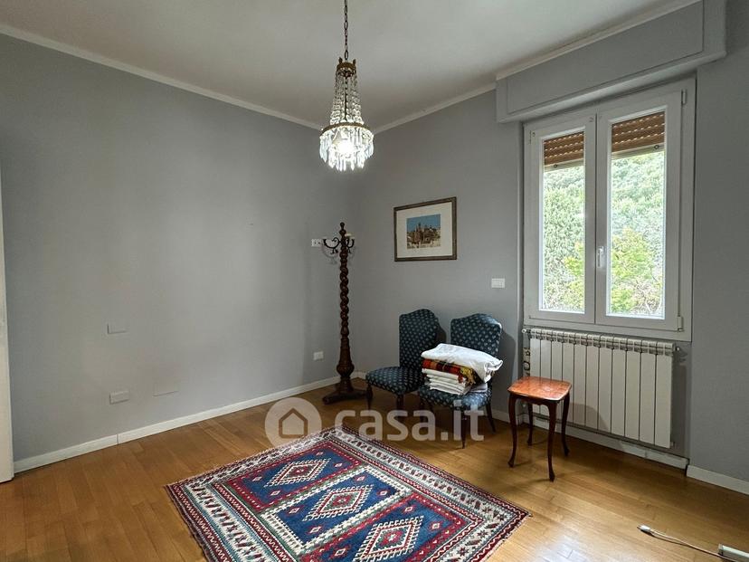 Trilocale in Via Filippo Airaldi — foto 11 di 15