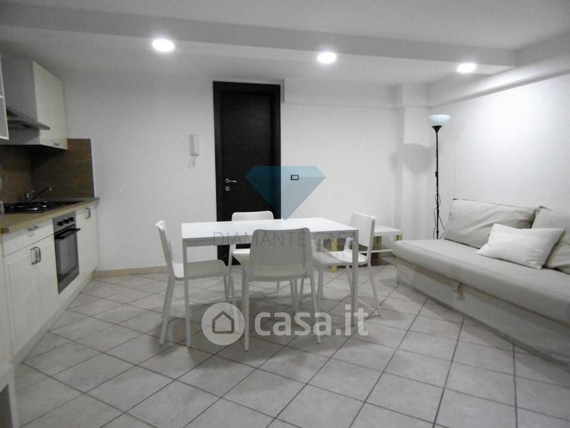 Bilocale in Via Vicenza 9 — foto 7 di 12
