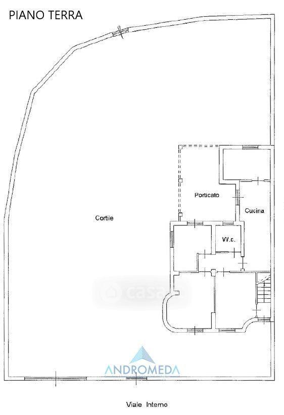 Villa in Via Domiziana — foto 19 di 27