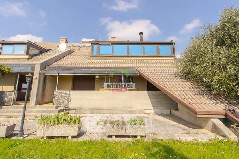 Villa in Località R Z — foto 77 di 142