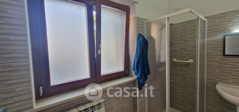 Stanza in Viale Cappuccini 3 — foto 25 di 43