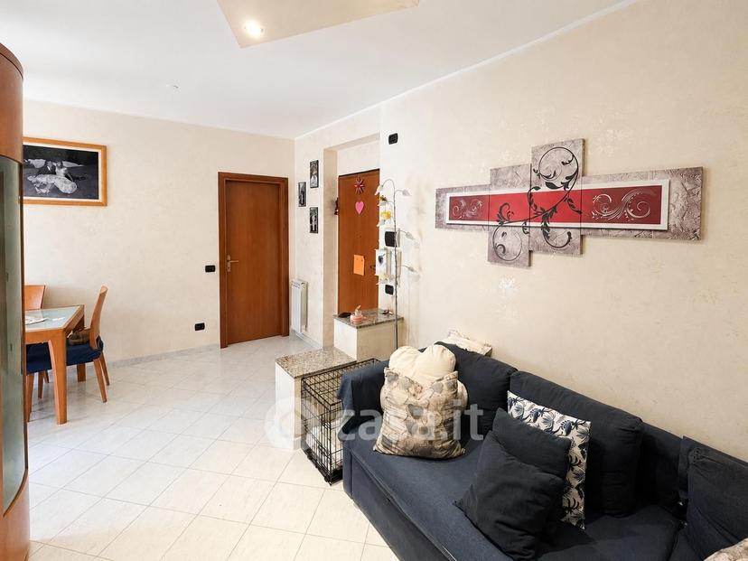 Trilocale in Via della Viola 15 — foto 4 di 33