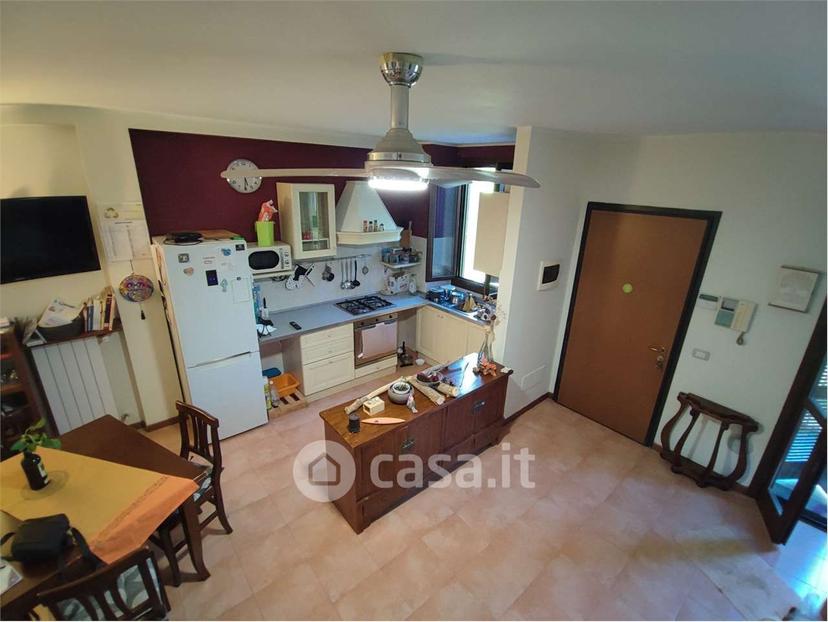 Bilocale in Via Fratelli Rosselli — foto 8 di 36