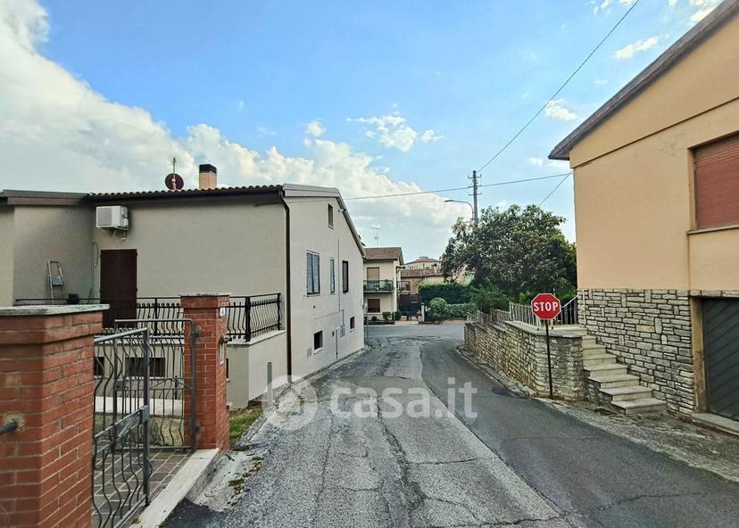 Villa in Via Serafica — foto 44 di 49