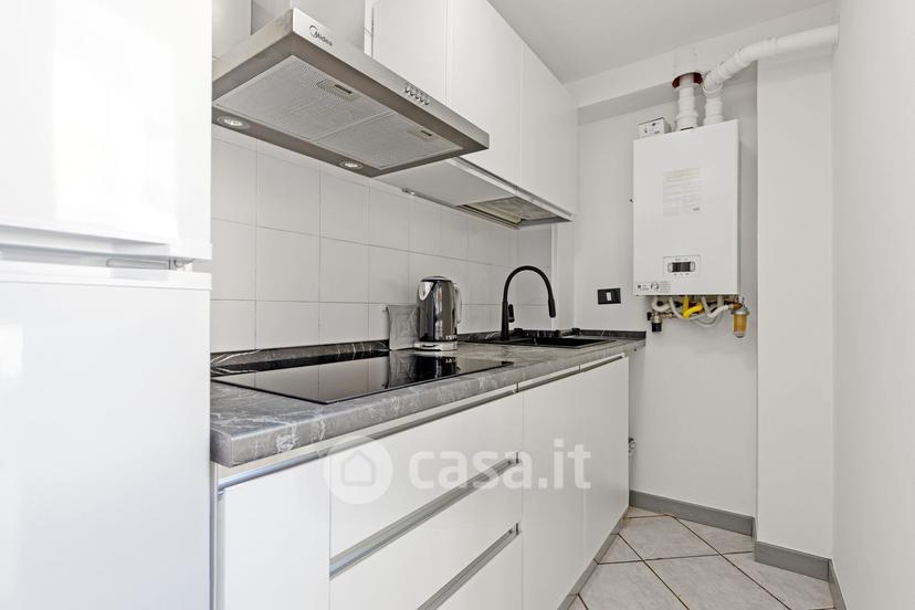 Bilocale in Borgo Palazzo 12