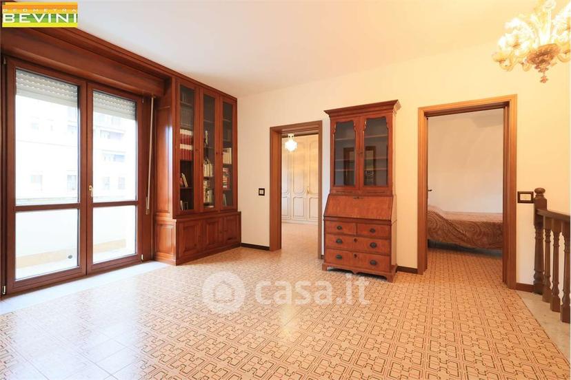 Appartamento in Via Michele Fusco 88 — foto 31 di 47
