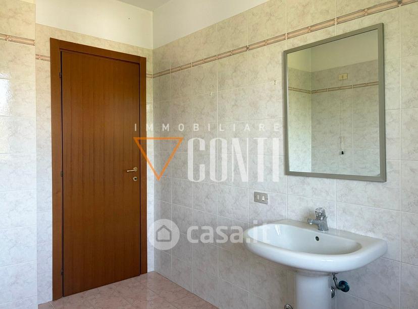 Quadrilocale in Via Sacro Monte 63 — foto 26 di 34