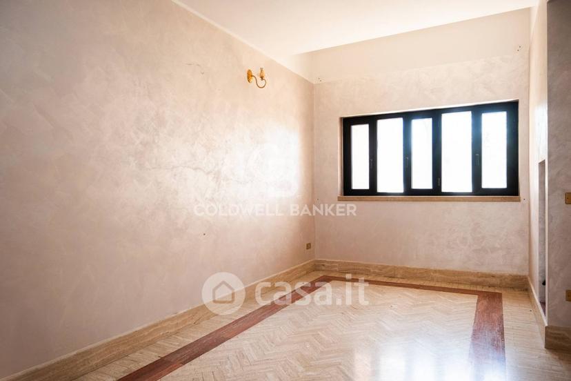 Villa in Via IV Novembre 22 — foto 50 di 81