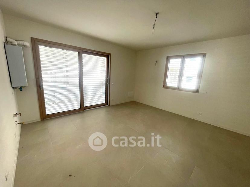 Trilocale in Via Magliano — foto 7 di 33