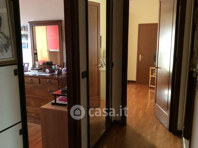 Trilocale in Via de Amicis — foto 10 di 17