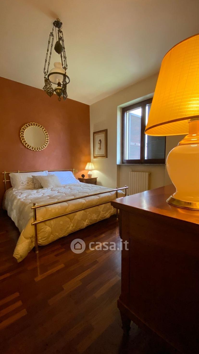 Villa in Via Luigi Antonini Zambelli — foto 12 di 40