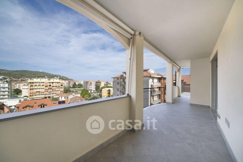 Trilocale in Via A. Carminati 104 — foto 18 di 34