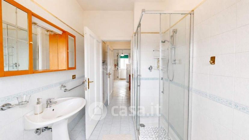 Trilocale in Via Alessandro Volta 109 — foto 2 di 41