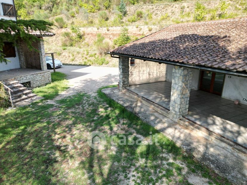 Villa in Via degli Ulivi