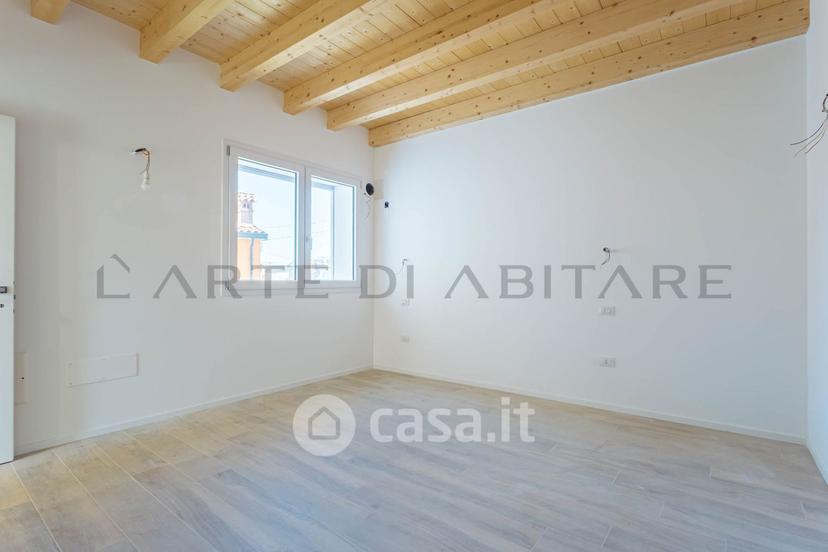 Trilocale in Via Paolo VI — foto 4 di 14