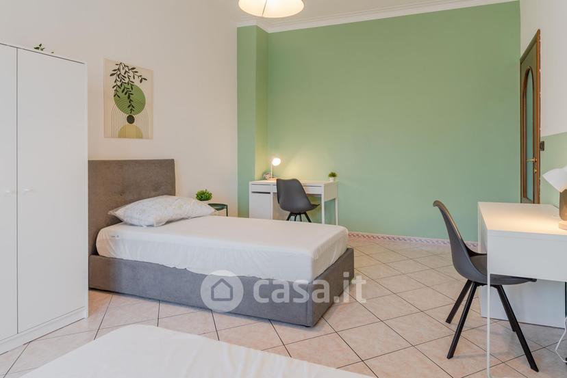 Stanza in Corso Peschiera 335 — foto 11 di 49