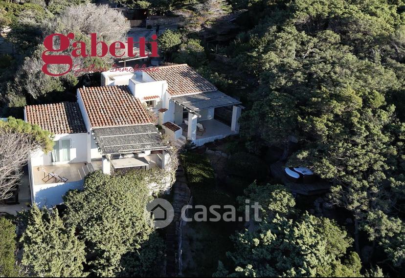 Villa in Via delle Costellazioni 20 — foto 42 di 50
