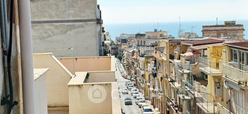Quadrilocale in Via Cronio 44 — foto 3 di 21