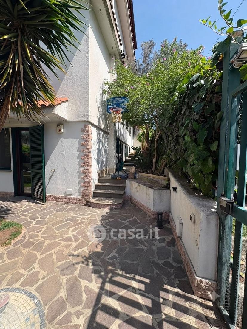 Trilocale in Via Ginestreto 44 — foto 9 di 28