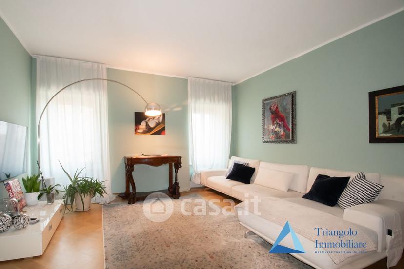 Trilocale in Via Sant'Orsola 2 — foto 14 di 29