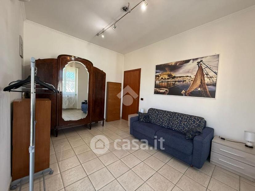 Trilocale in Via Cabourg 10 — foto 16 di 24
