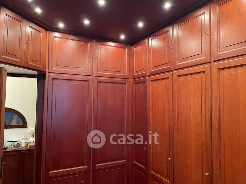 Villa in Via Sandro Pertini — foto 15 di 56