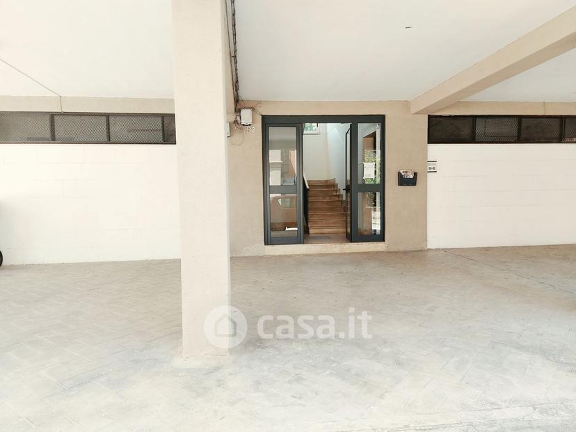 Trilocale in Via Lago di Nemi — foto 17 di 18