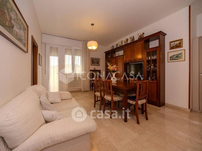 Trilocale in Via della Resistenza 2 — foto 7 di 86