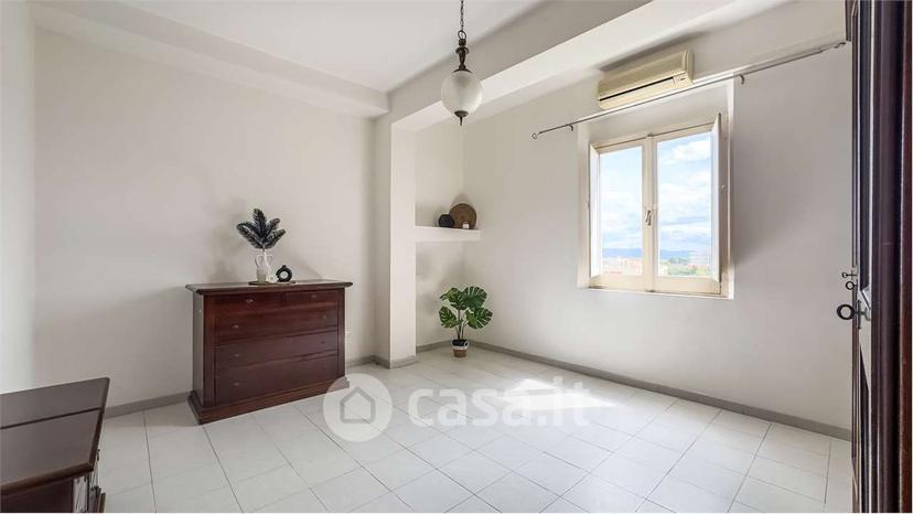 Trilocale in Viale Marconi 29 — foto 12 di 19