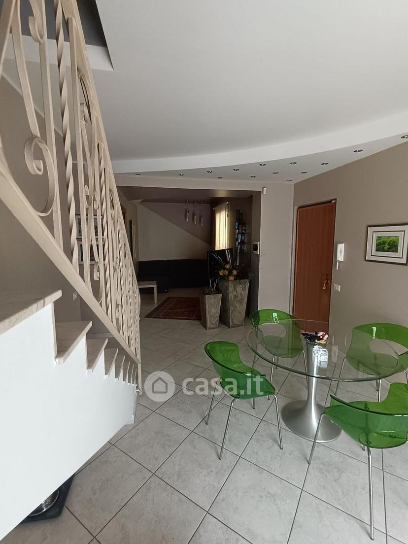 Quadrilocale in Via Genova 15 — foto 25 di 48