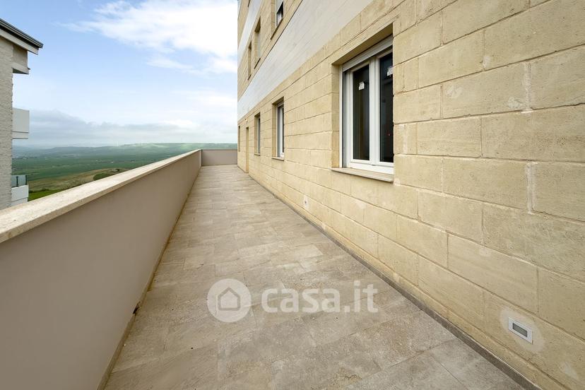 Quadrilocale in Via Caduti di Nassirya 67 — foto 8 di 40
