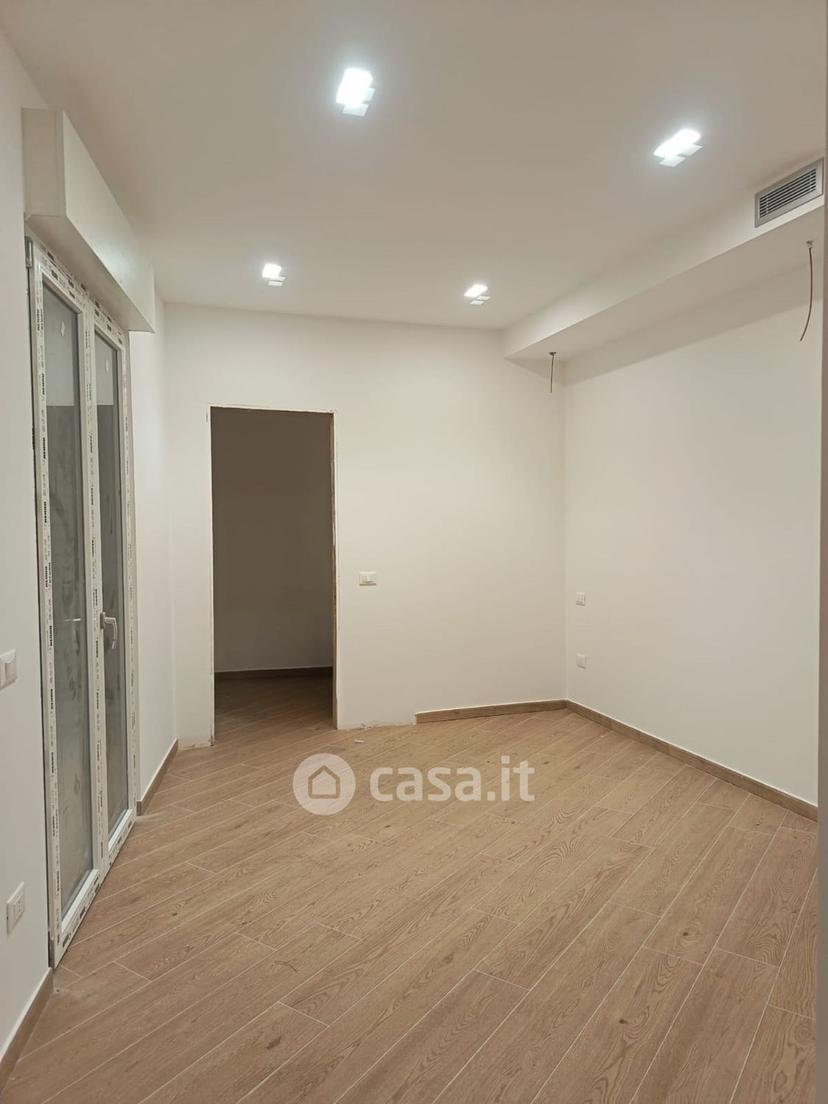 Trilocale in Via Papa Giovanni XXIII — foto 12 di 19