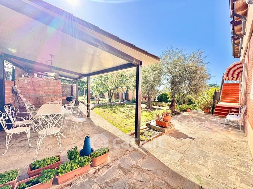 Villa in Via delle Scuole — foto 30 di 73