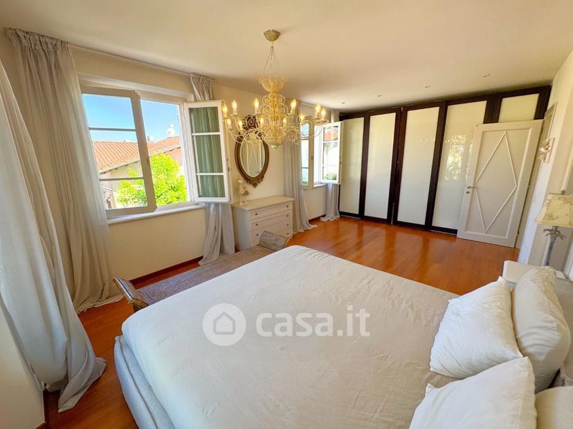 Appartamento in Via La Pace — foto 9 di 30