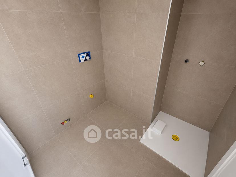 Quadrilocale in Via Petrarca — foto 9 di 24