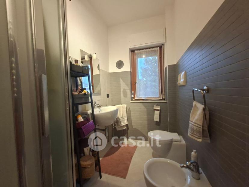 Trilocale in Via Martiri di Bellona 14 — foto 16 di 30
