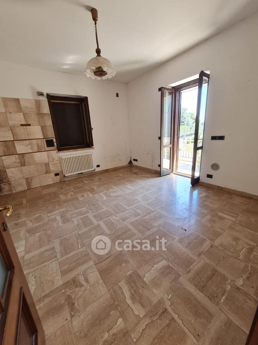 Villa in Via Rosselli 27 — foto 8 di 43