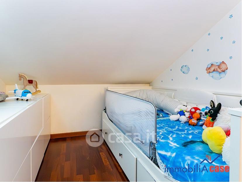 Trilocale in Via Corelli 27 — foto 23 di 33
