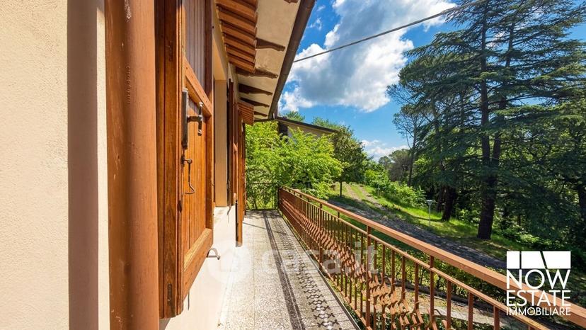 Villa in Passo della Scheggia — foto 2 di 49