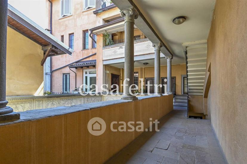 Monolocale in Via Pignolo 23 — foto 3 di 27