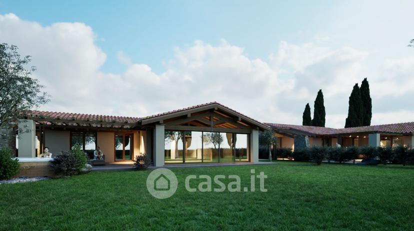Villa in Via Quintino Sella — foto 11 di 12
