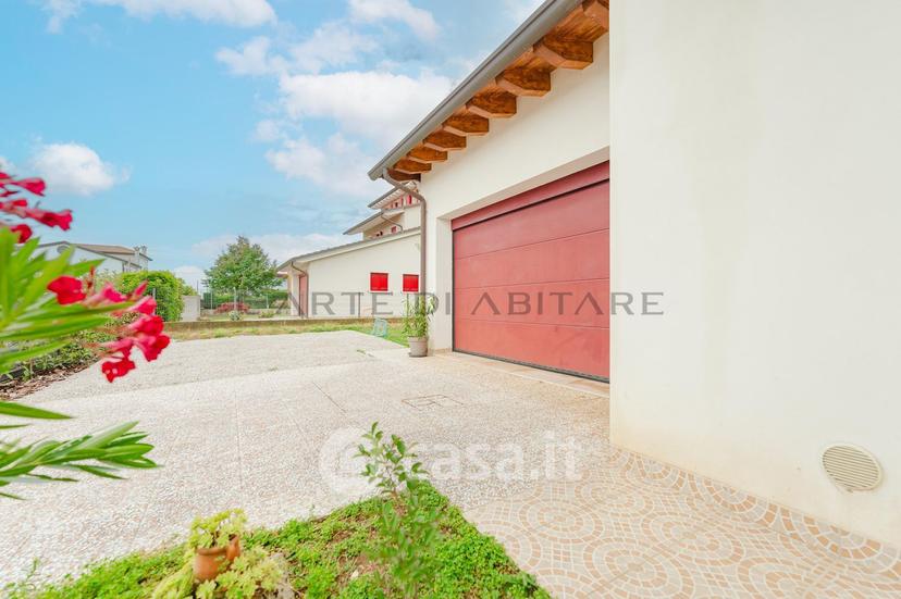 Villa in Via S. Maria 3 — foto 9 di 33