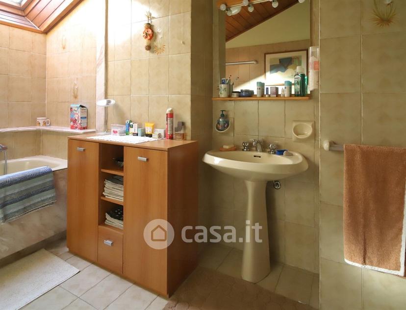 Villa in Viale Mottino 13 — foto 3 di 36